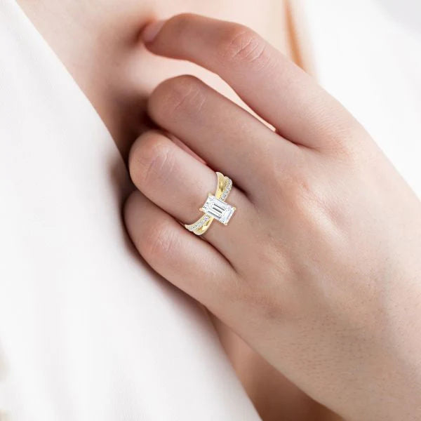 Emerald Cut Diamond and Gold Cross Band YG