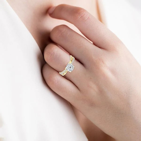 Cushion Cut Diamond and Gold Cross Band YG